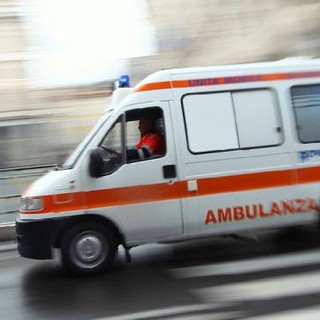 Langosco, incidente sul ponte della Sesia, due persone in ospedale