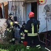 Trino, principio d'incendio in casa