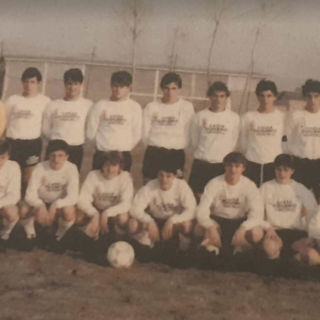 Gli Allievi della Pro Vercelli 1983-84 (proprio nell'anno in cui la Pro vinse lo spareggio ad Alessandria contro la Cairese ai supplementari).