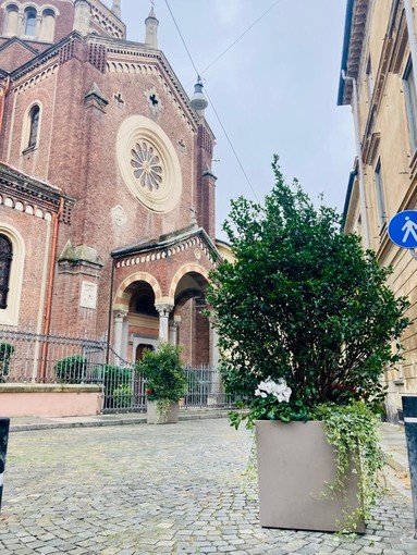 Via San Bernardo, arrivano le fioriere