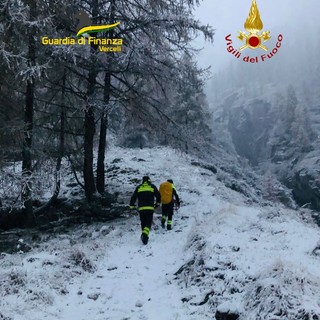 Dispersi sotto la neve sul sentiero per il rifugio Massera