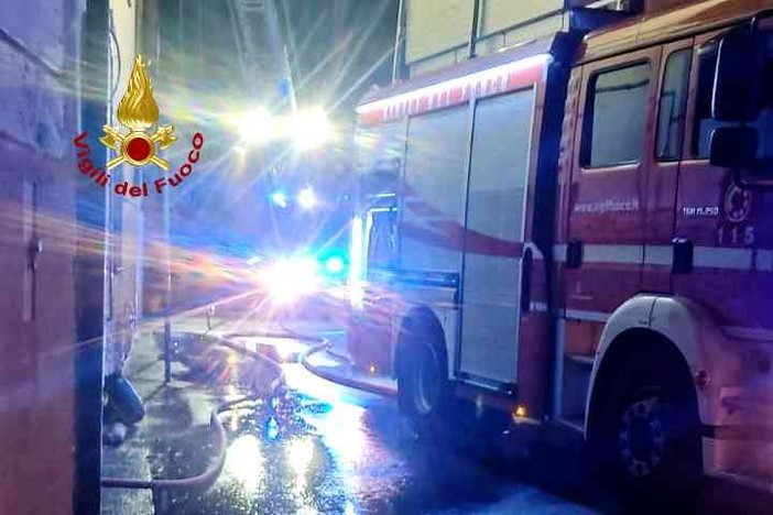 Rovasenda, incendio alla canna fumaria di un'abitazione