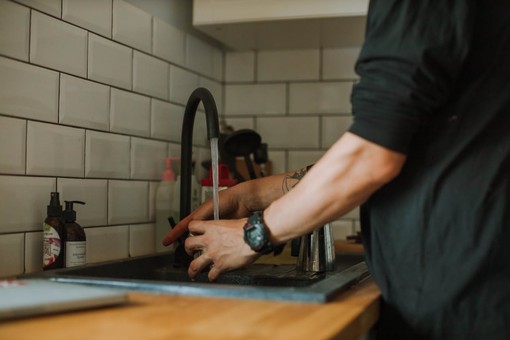 Purificatore Acqua: Migliora la Qualità dell’Acqua Domestica con Acqualife